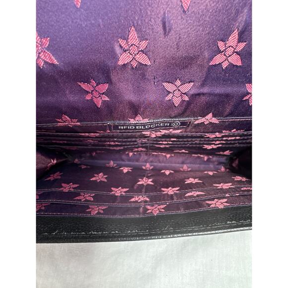 Anuschka Handpainted Leather Crossbody Organizer - Picture 10 of 13